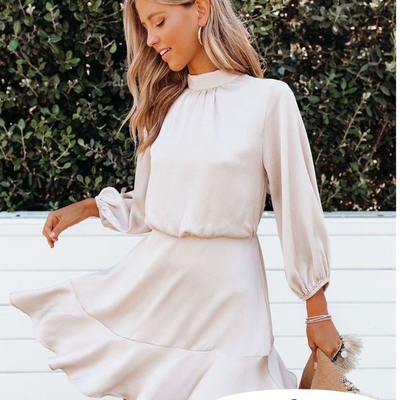 Vici Dresses & Skirts - MAKE AN OFFER!! Vici best seller mini dress